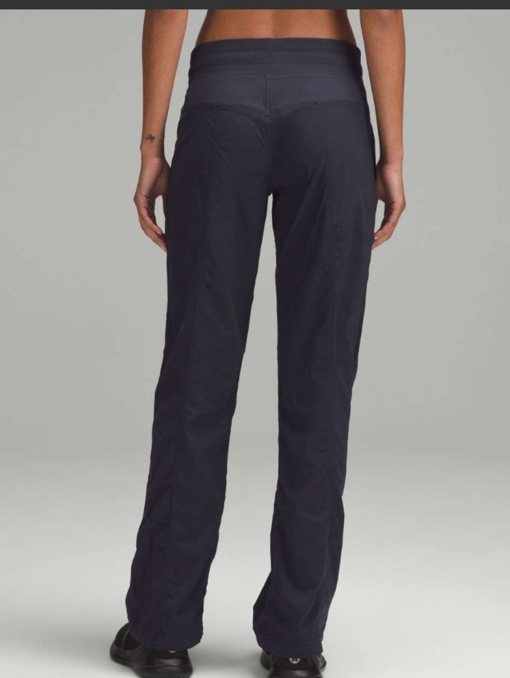 Lululemon Dance Studio Mid-Rise Pant Regular Sz 2 Black Night - Picture 3 of 15